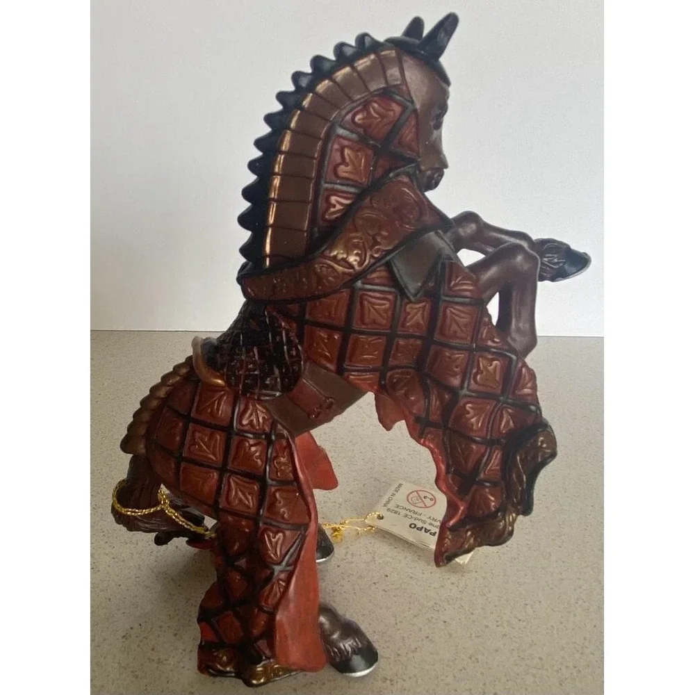 2007 Papo 39920 King of Knights‎ Horse Red 5" Figure - Picture 7 of 10